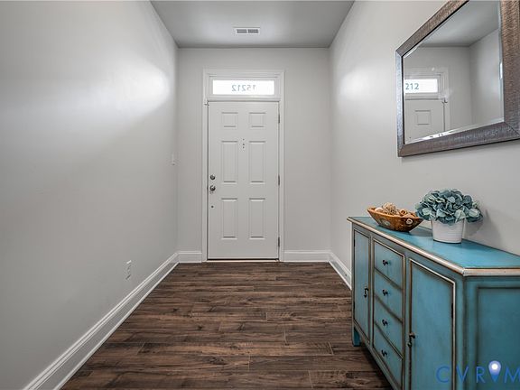 4th image of 15212 Dunton Ave