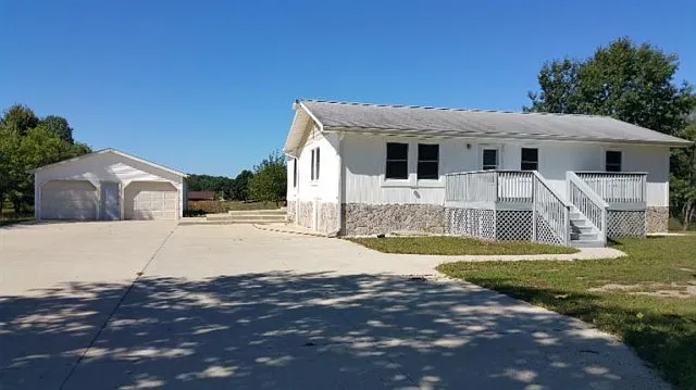 3000 Whipple Rd photo 1