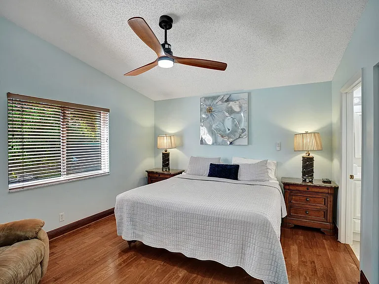 1245 S Flagler Ave — Photo 8