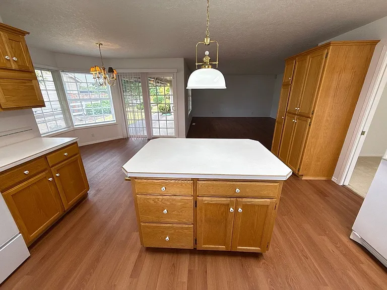 191 McLaughlin Dr — Photo 16