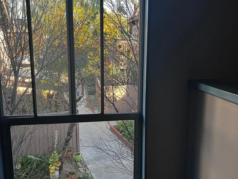 1066 Cabrillo Park Dr #A — Photo 24