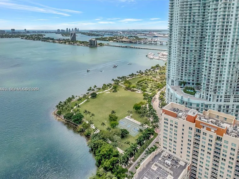 2020 N Bayshore Dr #3408 — Photo 22