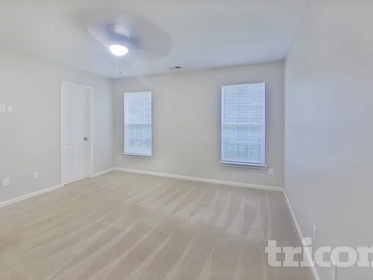 7145 Streator Ct — Photo 10
