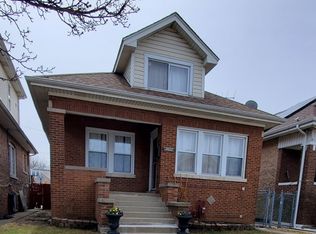 4627 W Schubert Ave, Chicago, IL 60639
