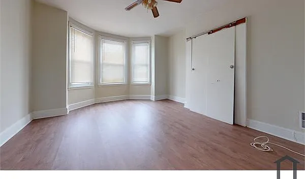 1332 N Wanamaker St — Photo 14