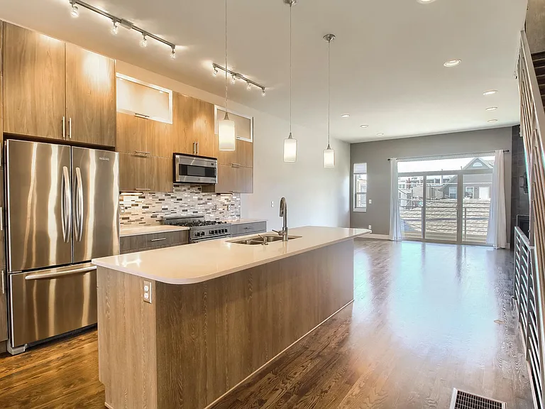 2103 W 32nd Ave #9 — Photo 14