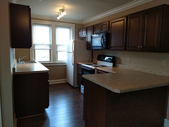 3rd image of 5200 Brightwood Rd #215