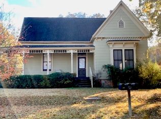 223 Nantahala Ave #A, Athens, GA 30601