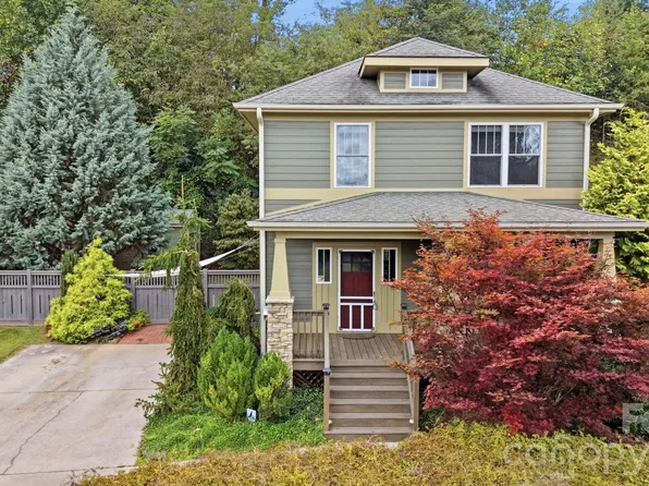 128 Estelle Park Dr, Asheville, NC 28806