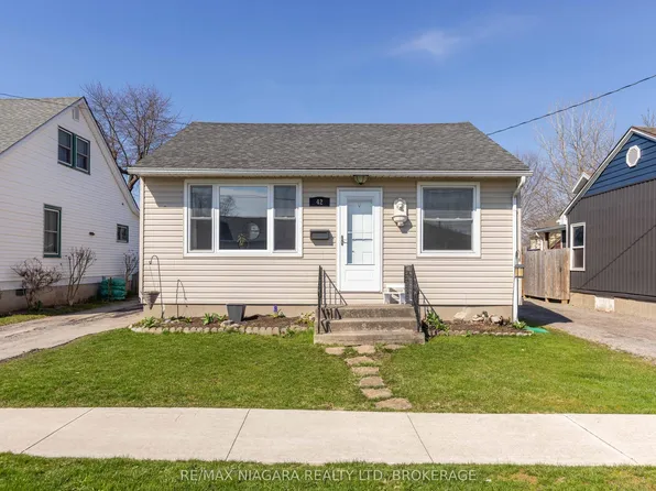 42 Douglas St, Fort Erie, ON L2A 3W5