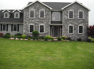 32 Bond Ln, Bloomsburg, PA