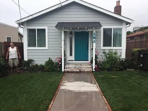 2nd image of 151 Paloma Ave