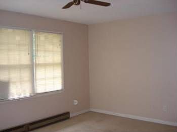 2nd image of 408 Laurel Dr