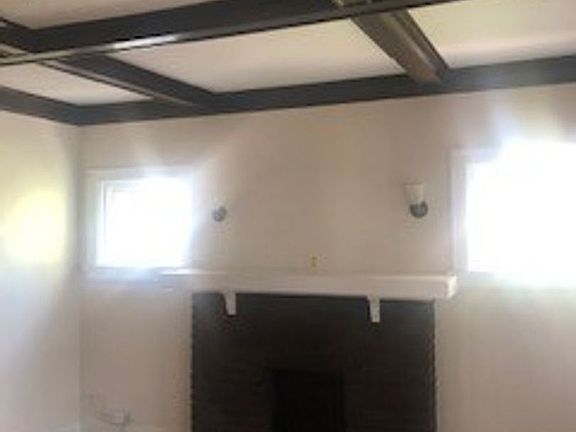 4th image of 319 W Harrison Ave #3