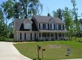 296 Edgefield Dr, Commerce, GA 30529