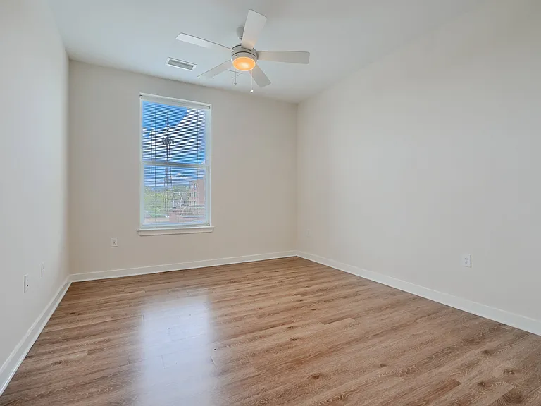 Walbrook Mill Apartments — Photo 49
