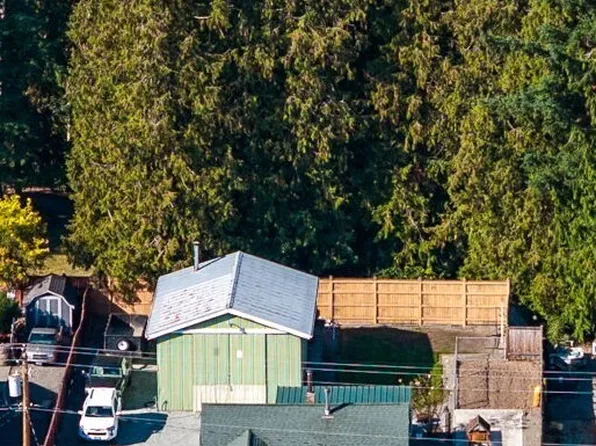 133 S Naches Street, Buckley, WA 98321