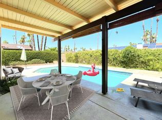 1376 S Compadre Rd, Palm Springs, CA 92264