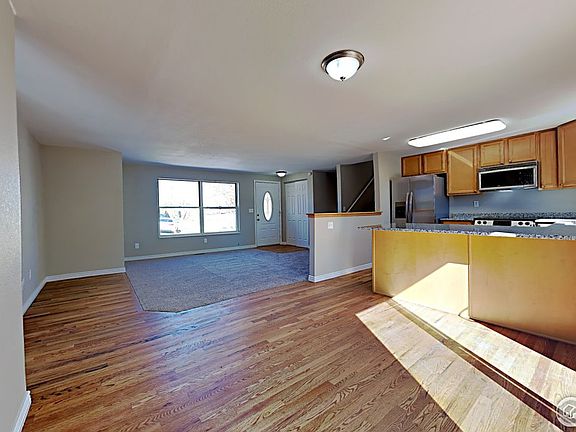 2nd image of 2820 Snowberry Pl