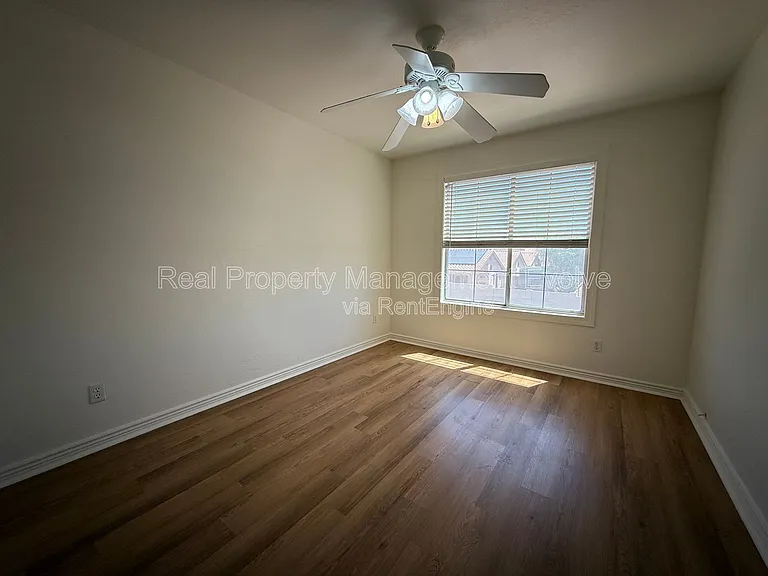 16838 S 20th Pl — Photo 29