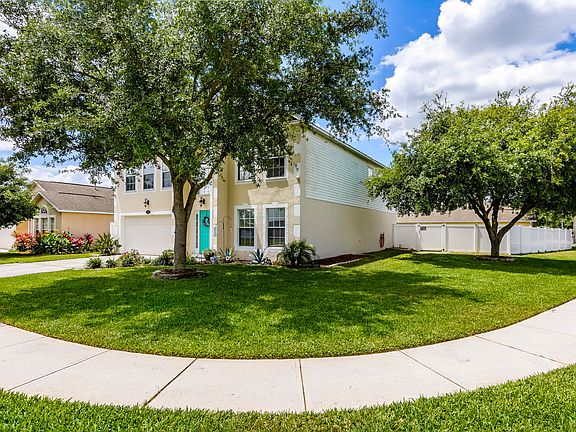 2nd image of 2210 Savannah Blvd