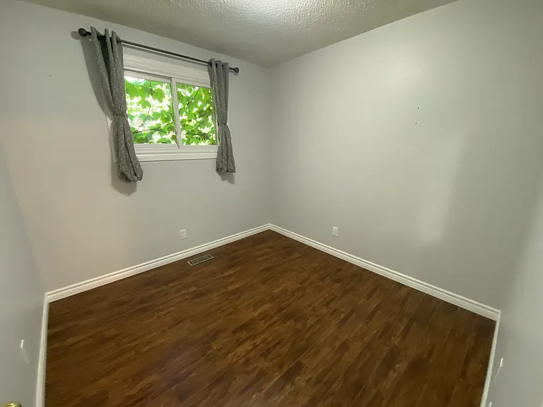 587 Bourne Pl #1 — Photo 15