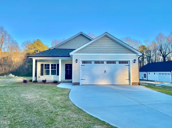 1029 Thompson Rd, Four Oaks, NC 27524