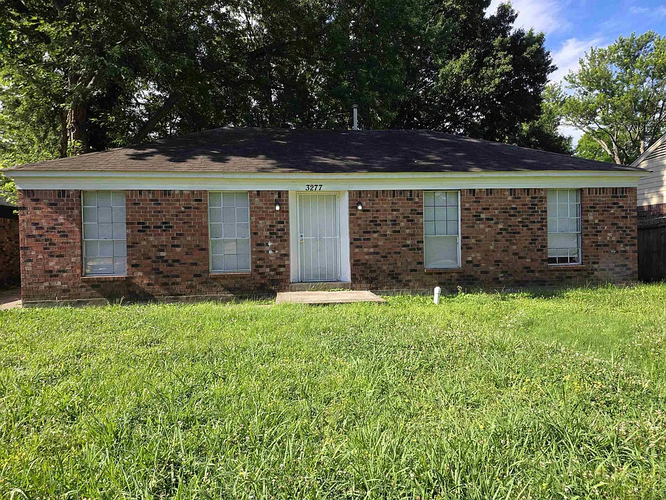 3277 Valley Stream Cv