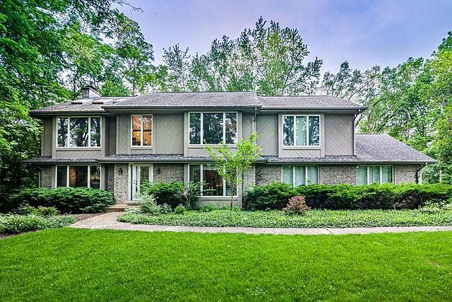 1st image of 21251 W Beechwood Ct