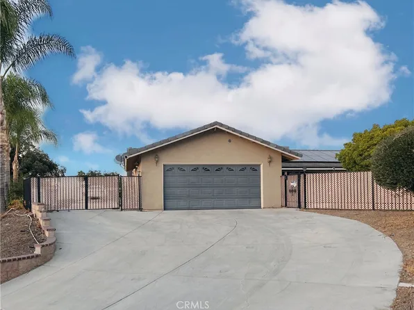 6172 Oswego Dr, Riverside, CA 92506