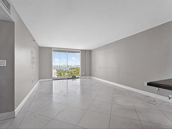 3rd image of 6061 Collins Avenue #23a