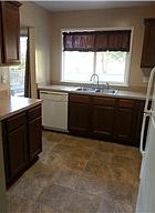 5th image of 8718 Lenox Ave Sw #G