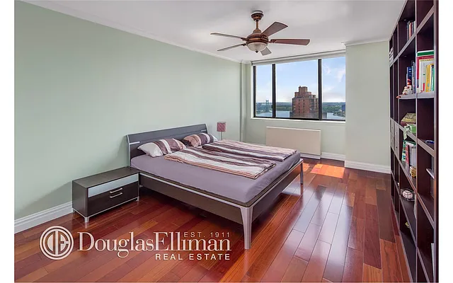 Sold by Douglas Elliman | media 6