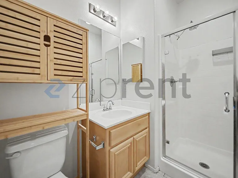 294 Kieswetter St — Photo 17