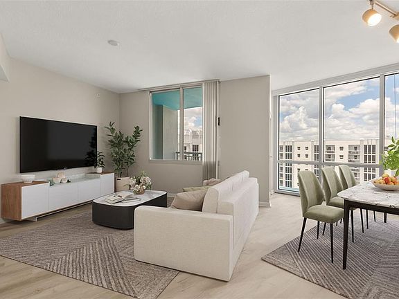 3rd image of 322 E CENTRAL BOULEVARD #1910