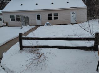 15135 Round Lake Blvd NW APT C, Andover, MN 55304