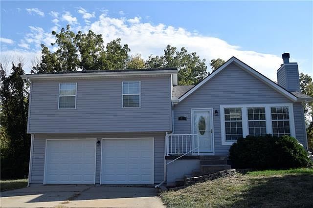 1st image of 1921 NE McKee Ln