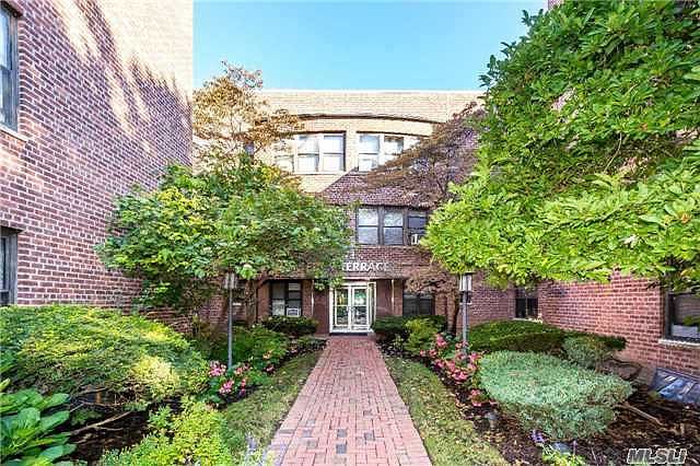 1st image of 71 Grace Ave APT 3C