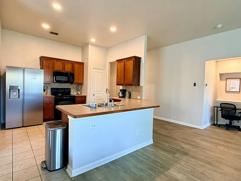 Dawn Spring Dr — Photo 9
