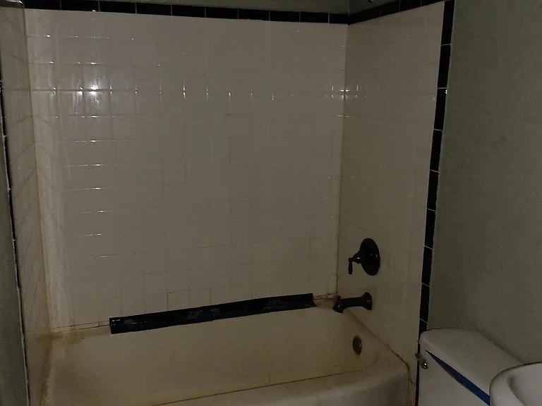 125 N Farmer St — Photo 9