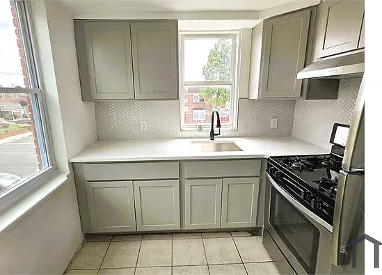 7900 Gilbert St #2 — Photo 4