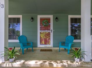 13 Woodfield Rd, Arden, NC 28704