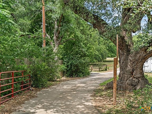 2nd image of 4800 Lantana Rd