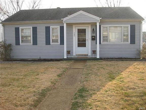 Nice yard could easily add a driveway to the one side
