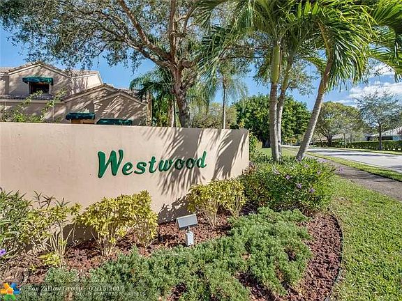 2nd image of 1648 Cypress Pointe Dr #7B