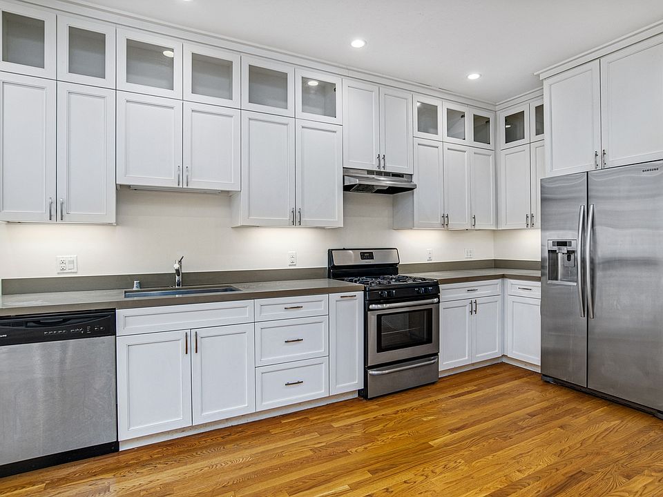 1st image of 639A Natoma St