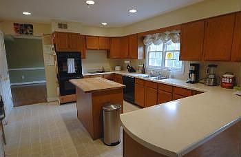 2nd image of 43471 Thistlewood Ct