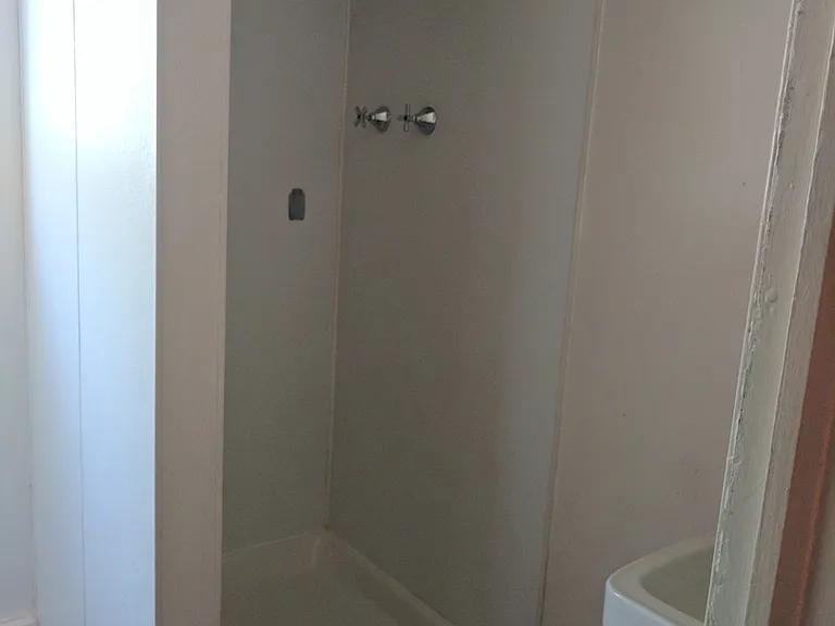 330 Howard Ave — Photo 17