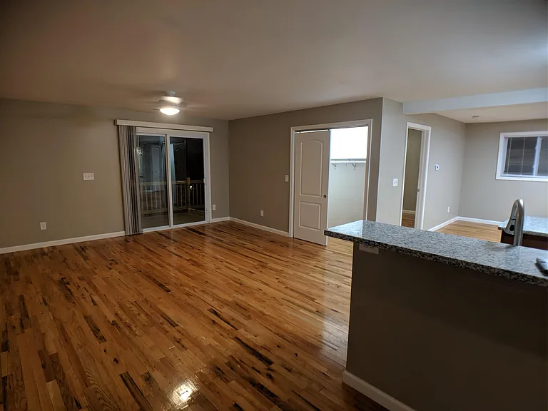 2435 S Dixie Dr — Photo 46