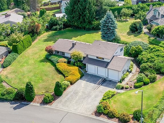 3rd image of 13719 SE 251st Pl